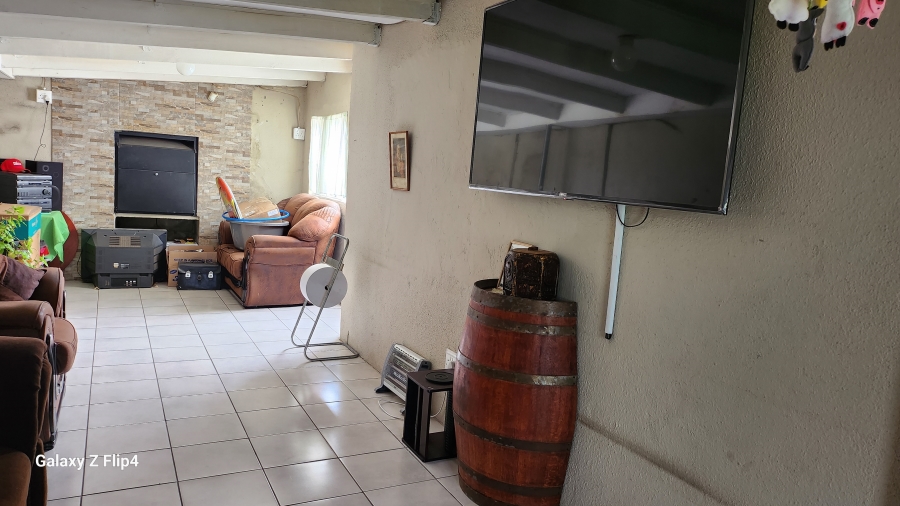 3 Bedroom Property for Sale in Bonnie Brae Western Cape